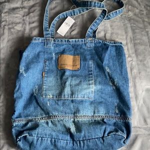 AEO tote bag